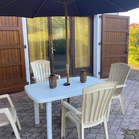Au calme avec vue magnifique à Saint Maximin Apartamento Exterior foto