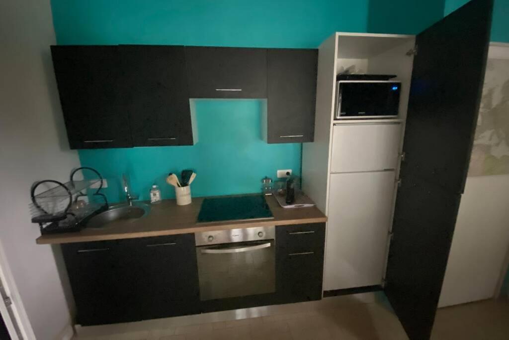 Au calme avec vue magnifique à Saint Maximin Apartamento Exterior foto
