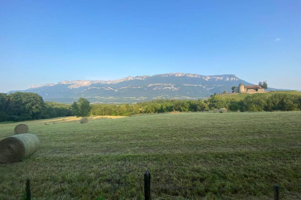 Au calme avec vue magnifique à Saint Maximin Apartamento Exterior foto